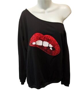 Magicmk Lips Print Off The Shoulder Long Sleeve Pullover Sweatshirt  in Black 2X